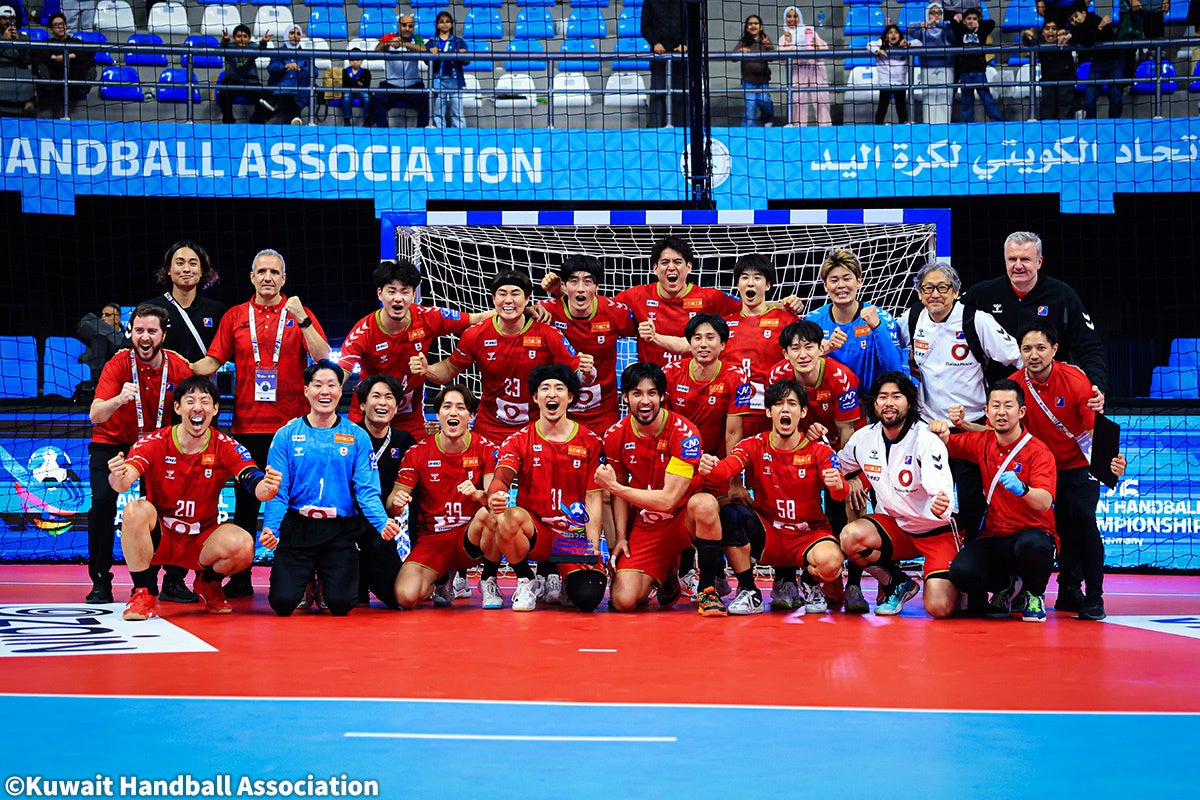 試合後に集まる日本代表チーム