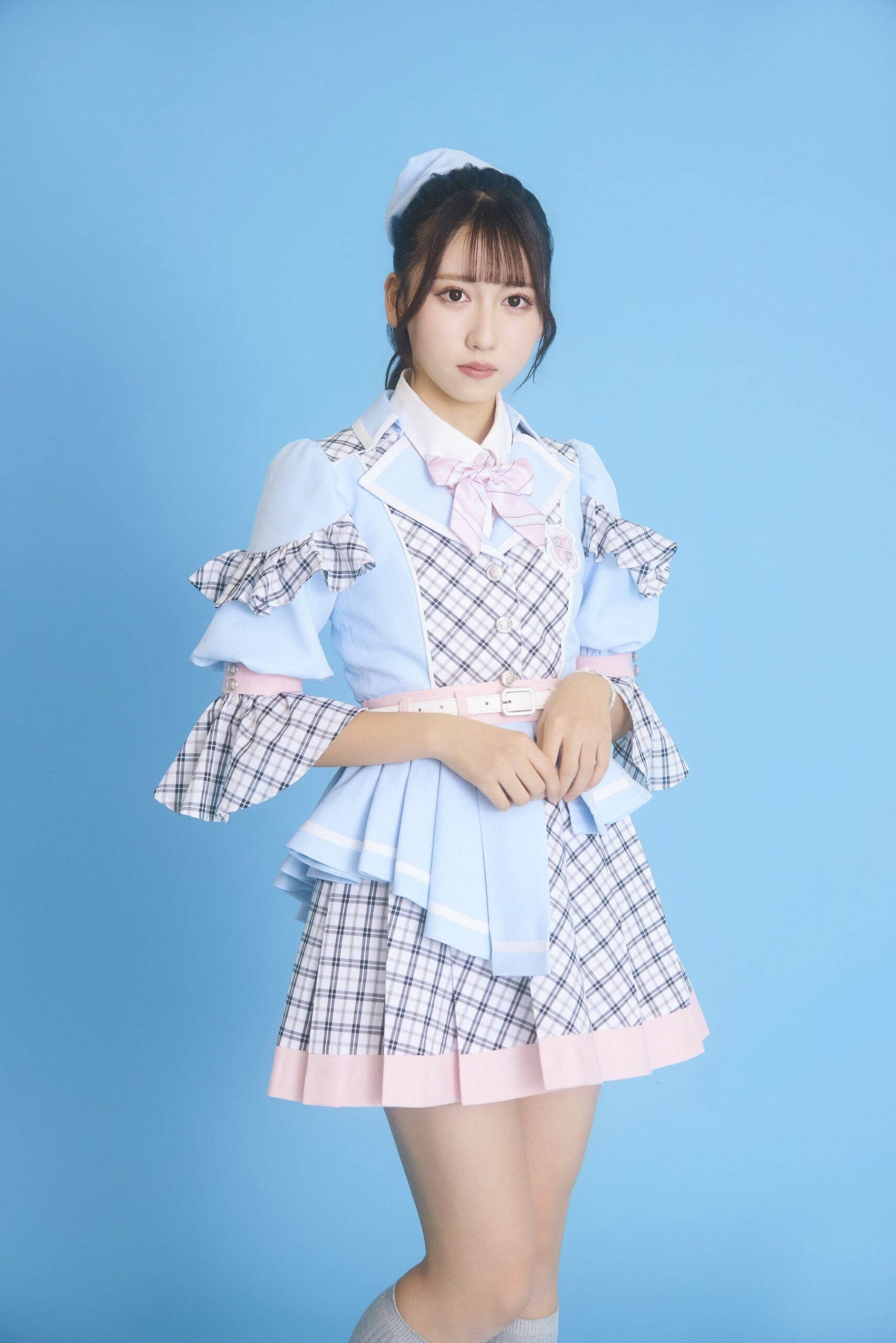 青の衣装をまとったメンバーのソロ