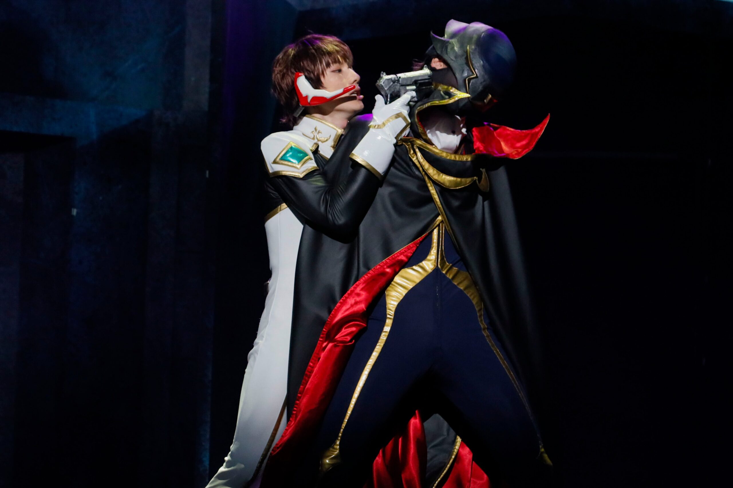 二人のキャストの対峙シーン