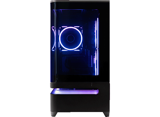 正面から見たASUSゲーミングPC