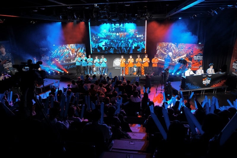 イベントステージでの選手たち