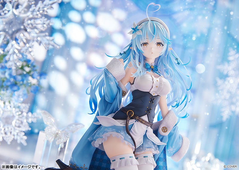雪花ラミィフィギュアの幻想的な背景