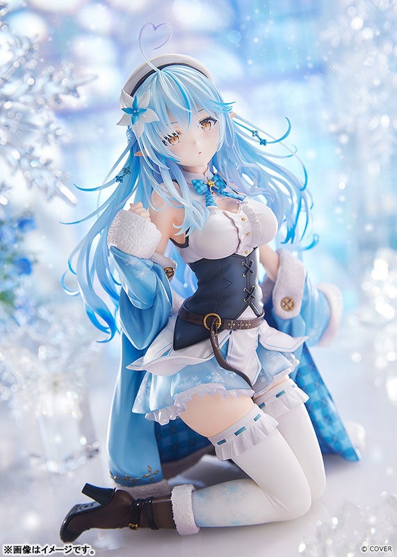 雪花ラミィフィギュアの側面プロファイル