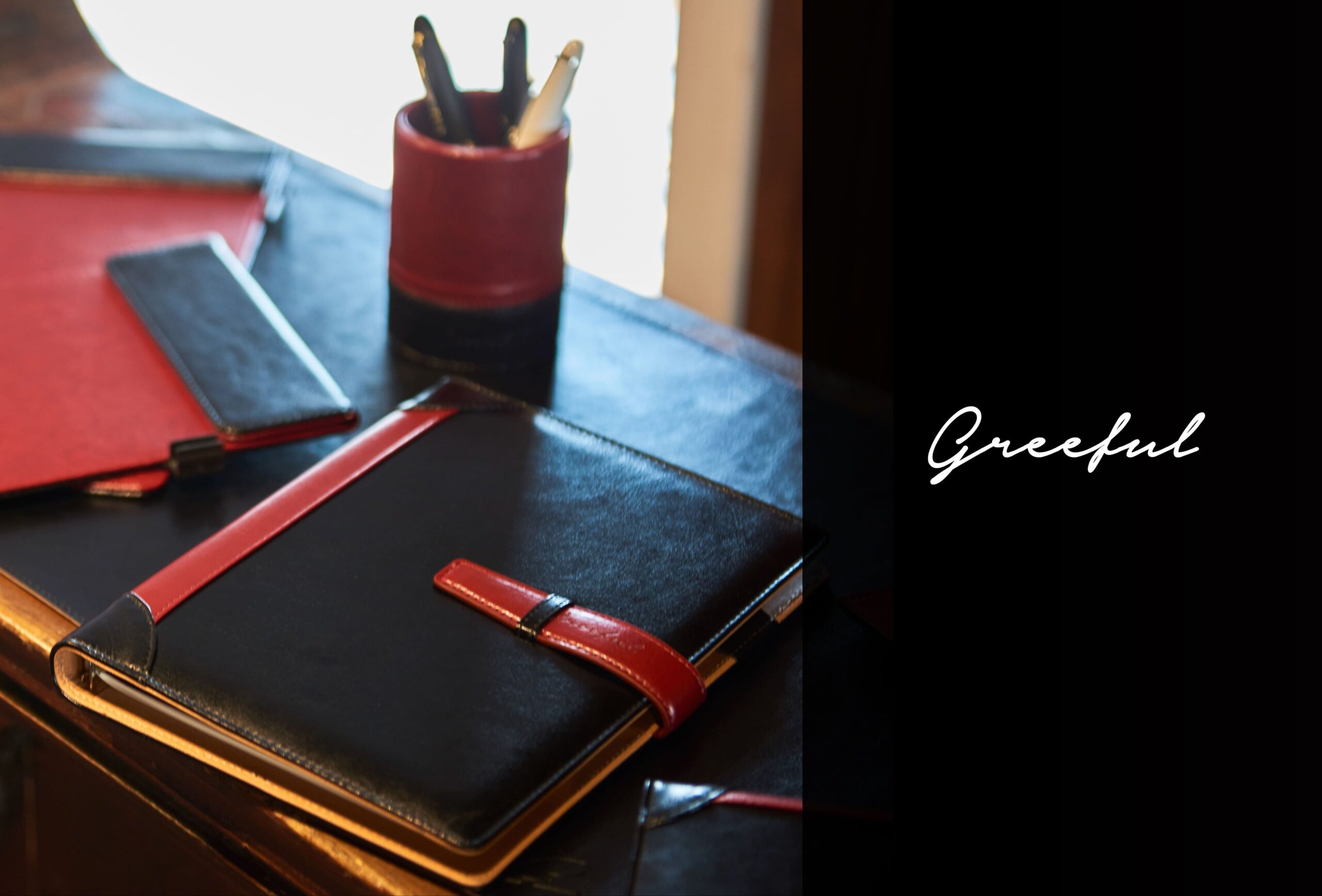 Greefulの黒と赤のノートとペンセット