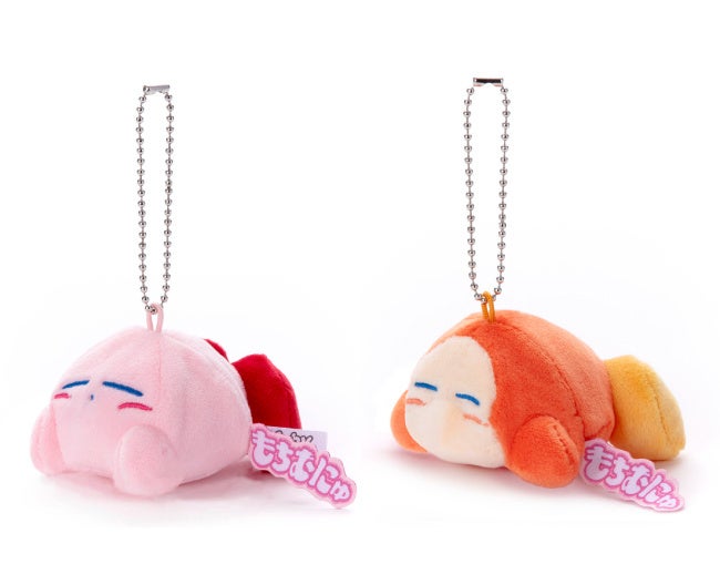 眠るキャラクターのぬいぐるみキーホルダー