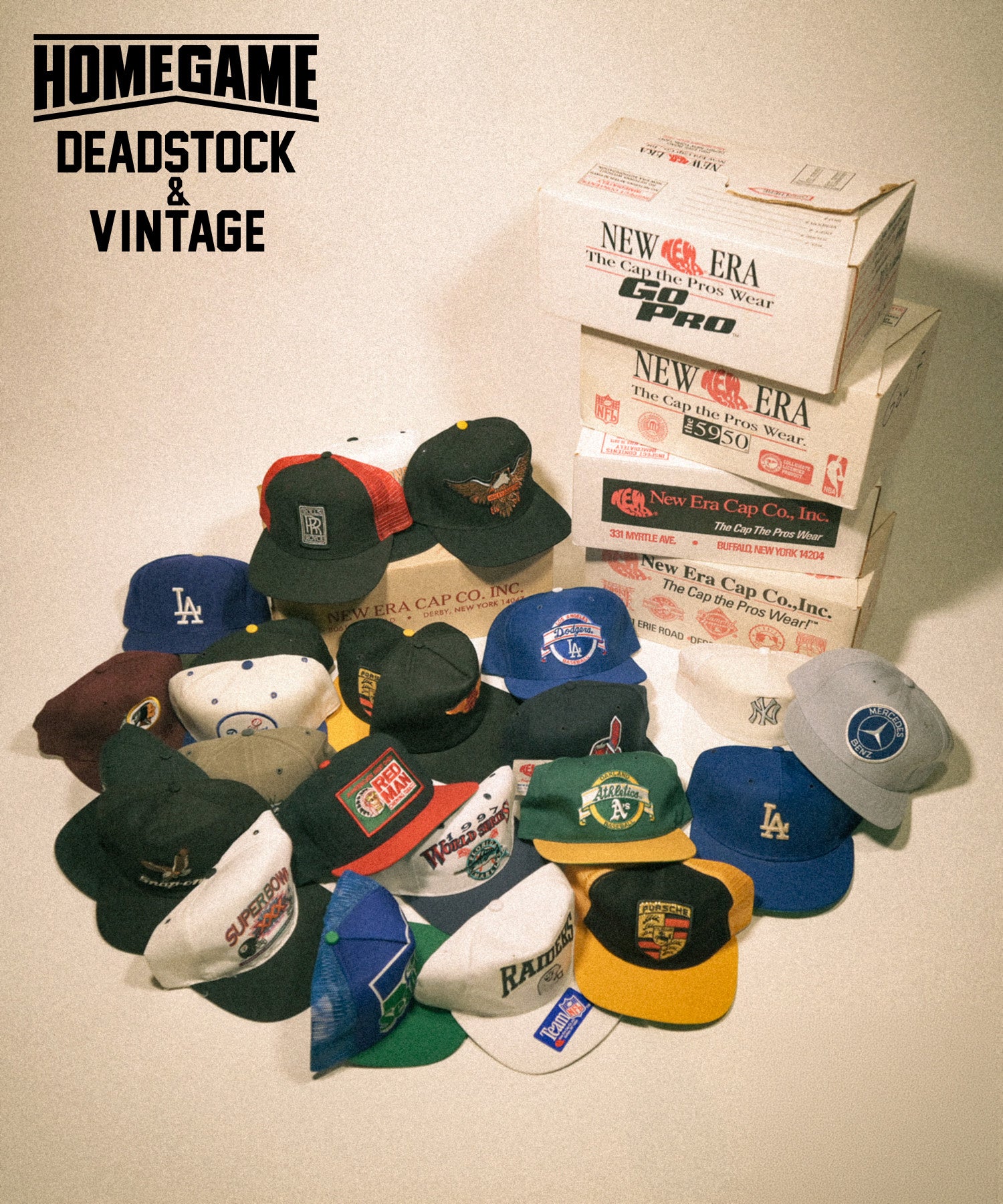 ビンテージキャップとNew Eraの箱