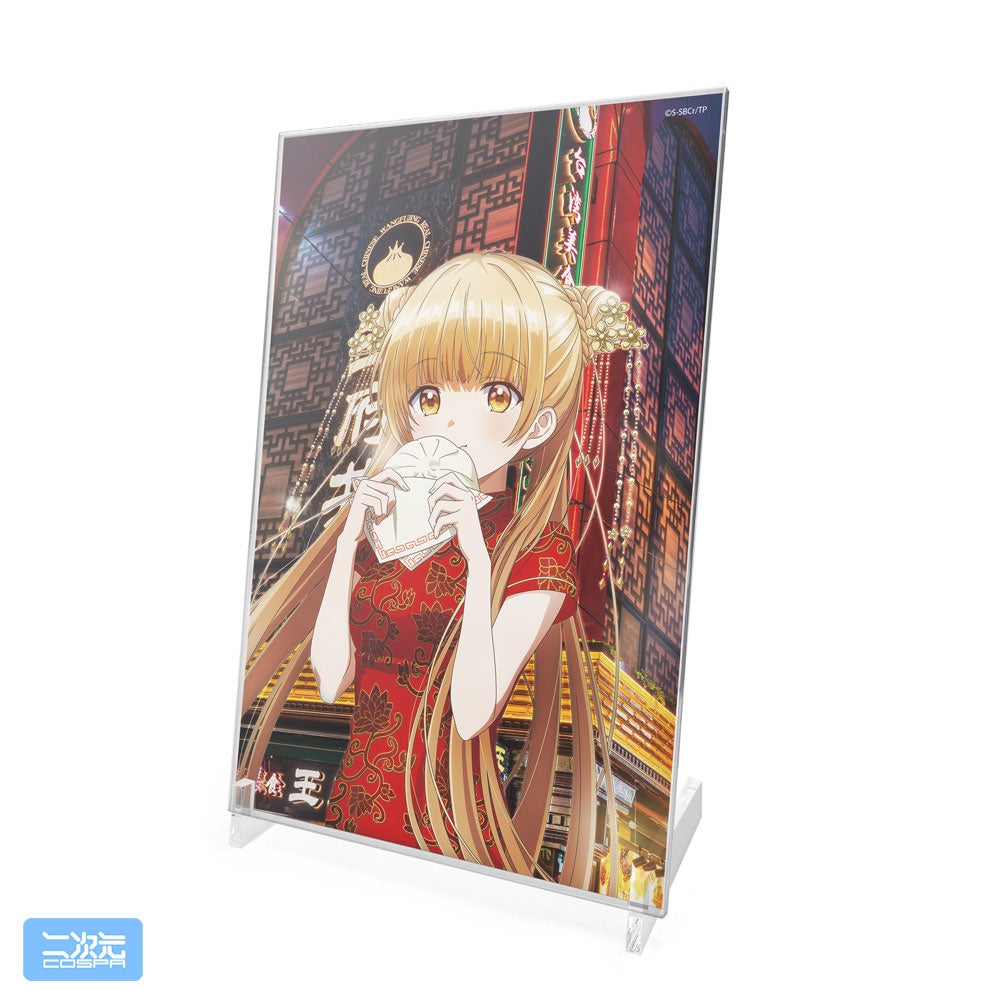 夜景を背景に椎名真昼アートスタンド