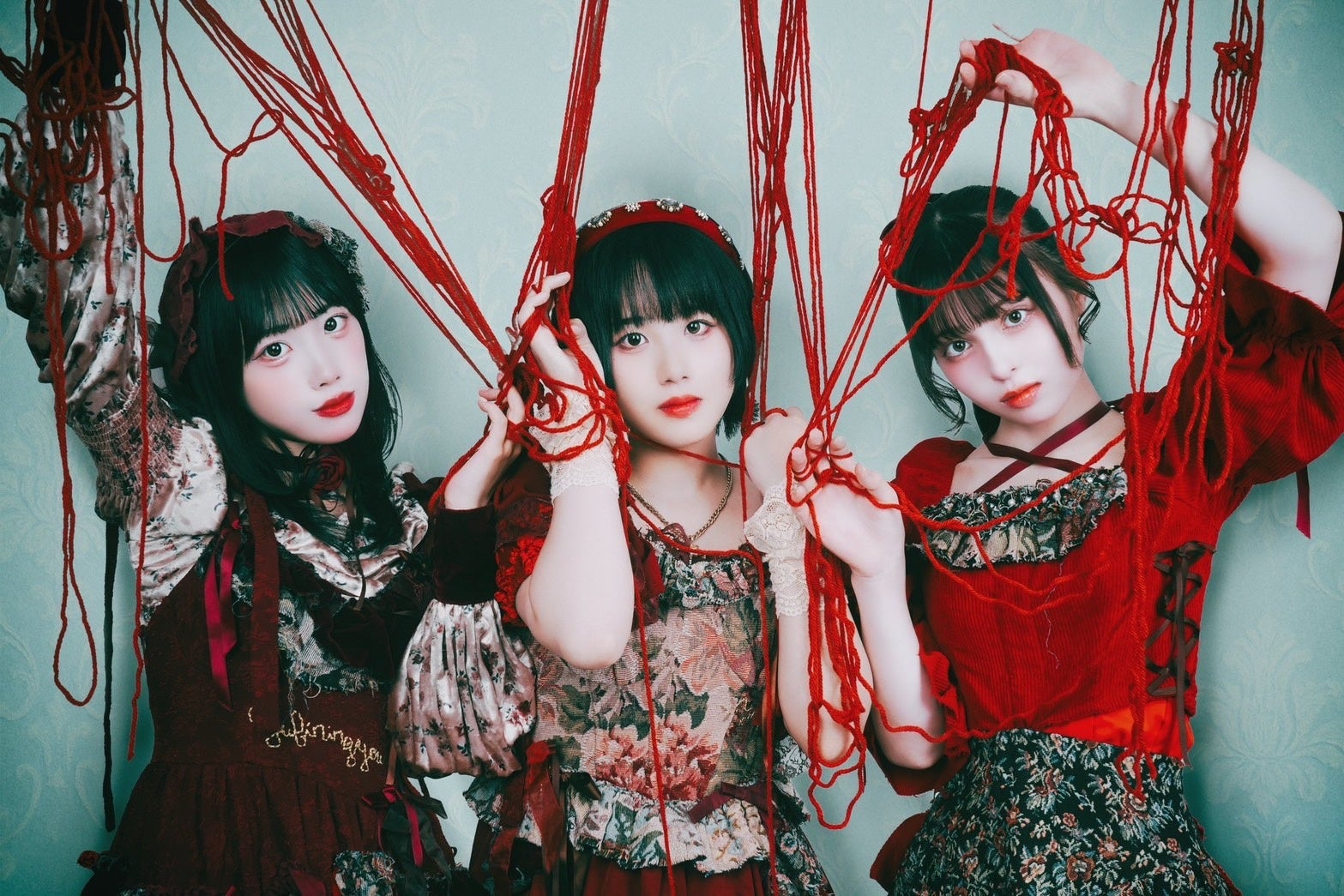 唯美人形の独特なポーズ