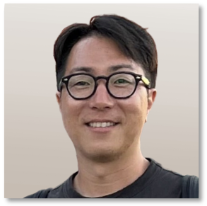 眼鏡をかけた男性のポートレート