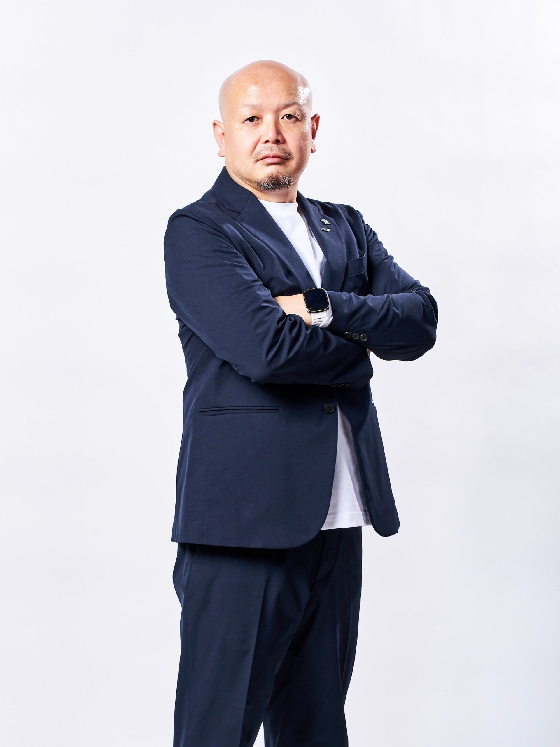 スーツを着た男性のプロフェッショナルな姿