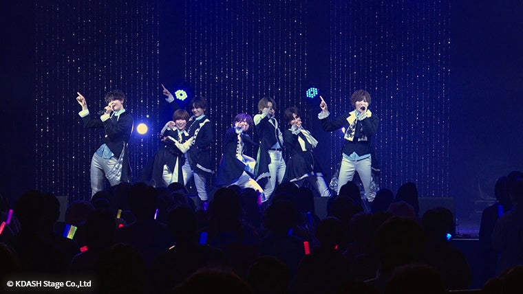 ライブで歌う風男塾メンバーたち