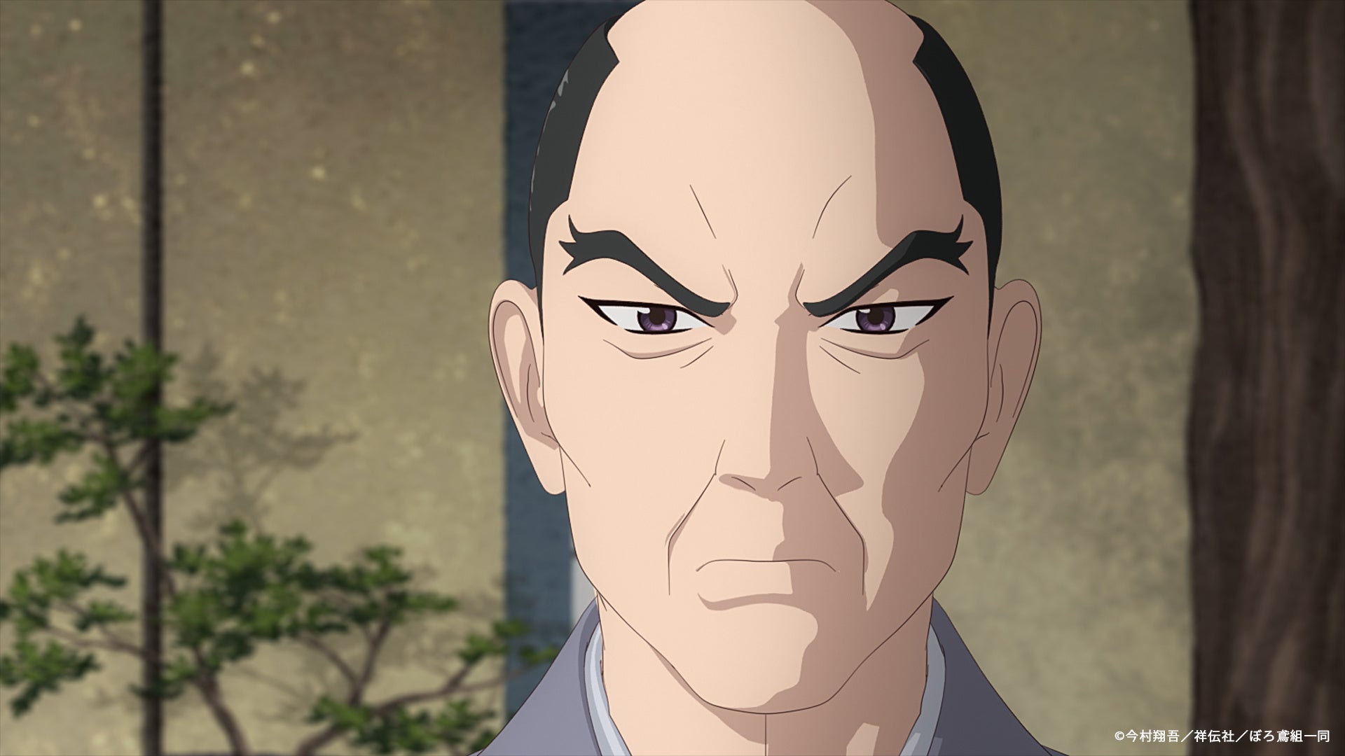 厳格な表情の男性キャラクターが描かれる