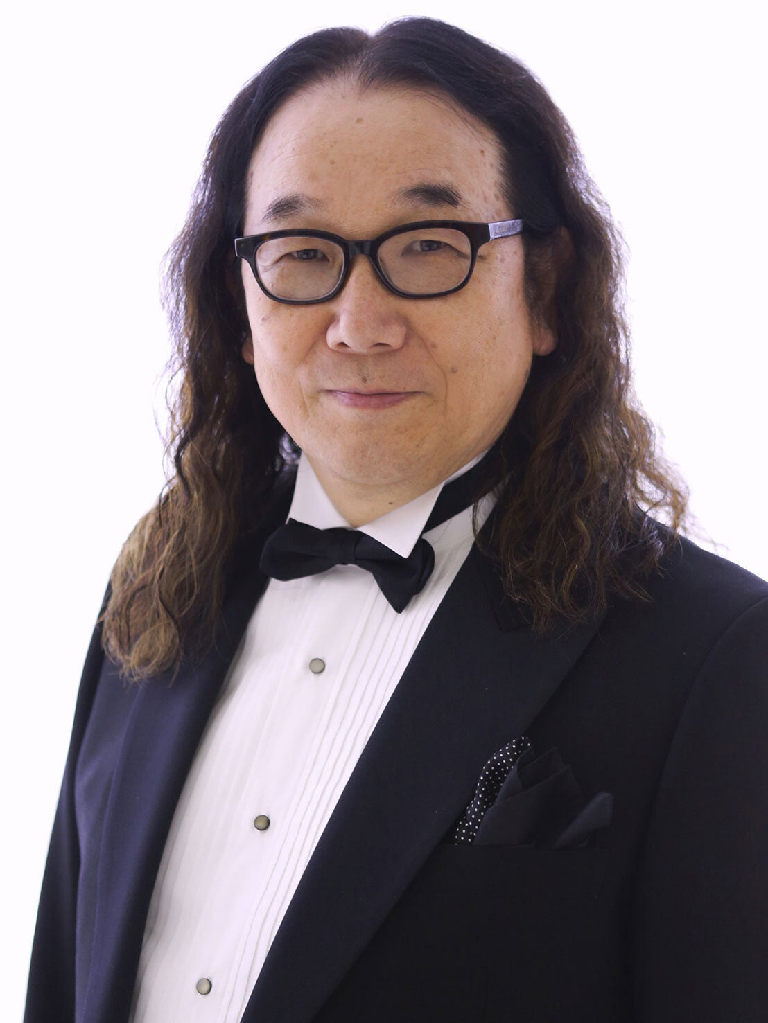 タキシード姿の男性