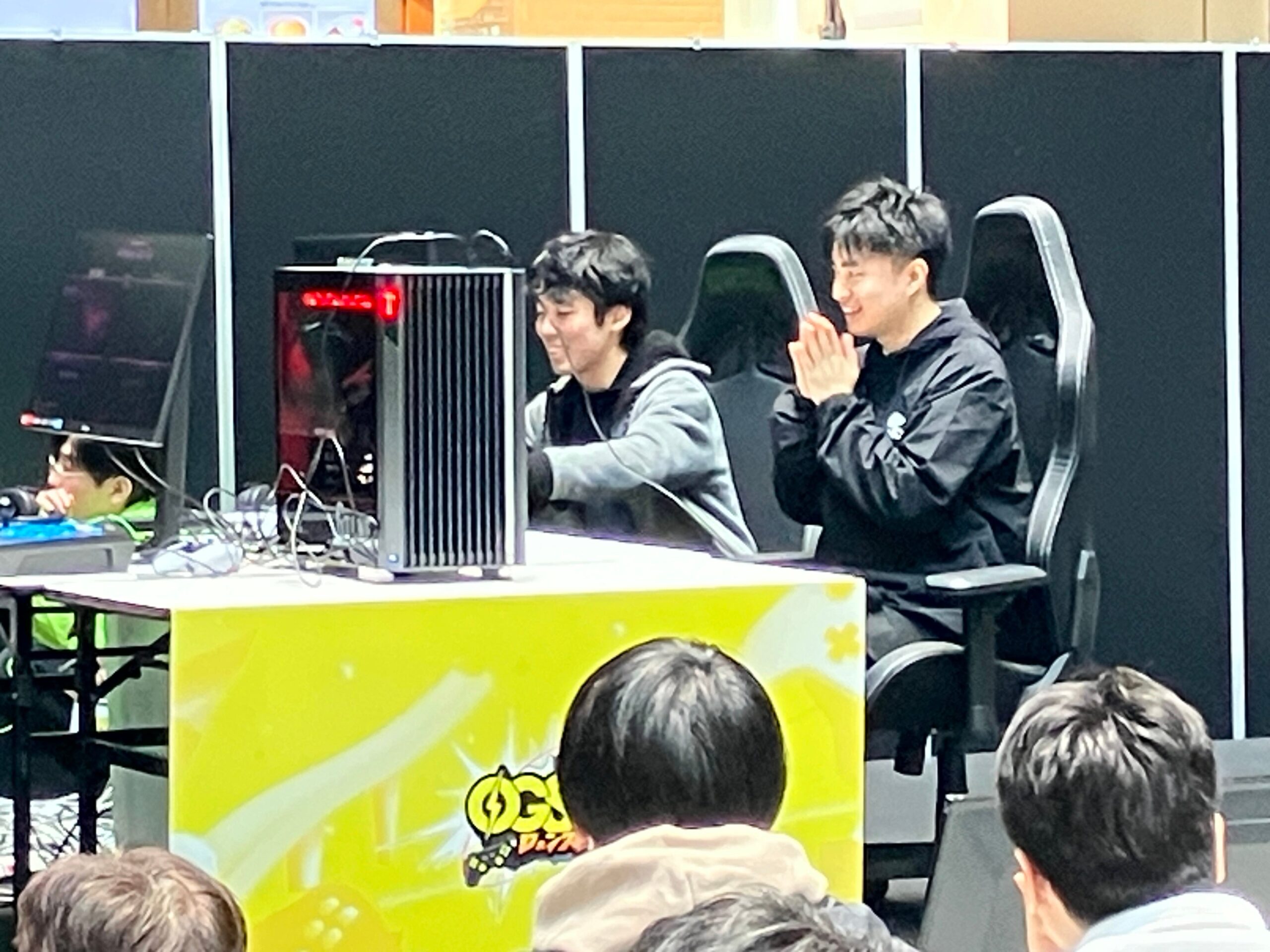 大阪GeNでの対戦プレイ