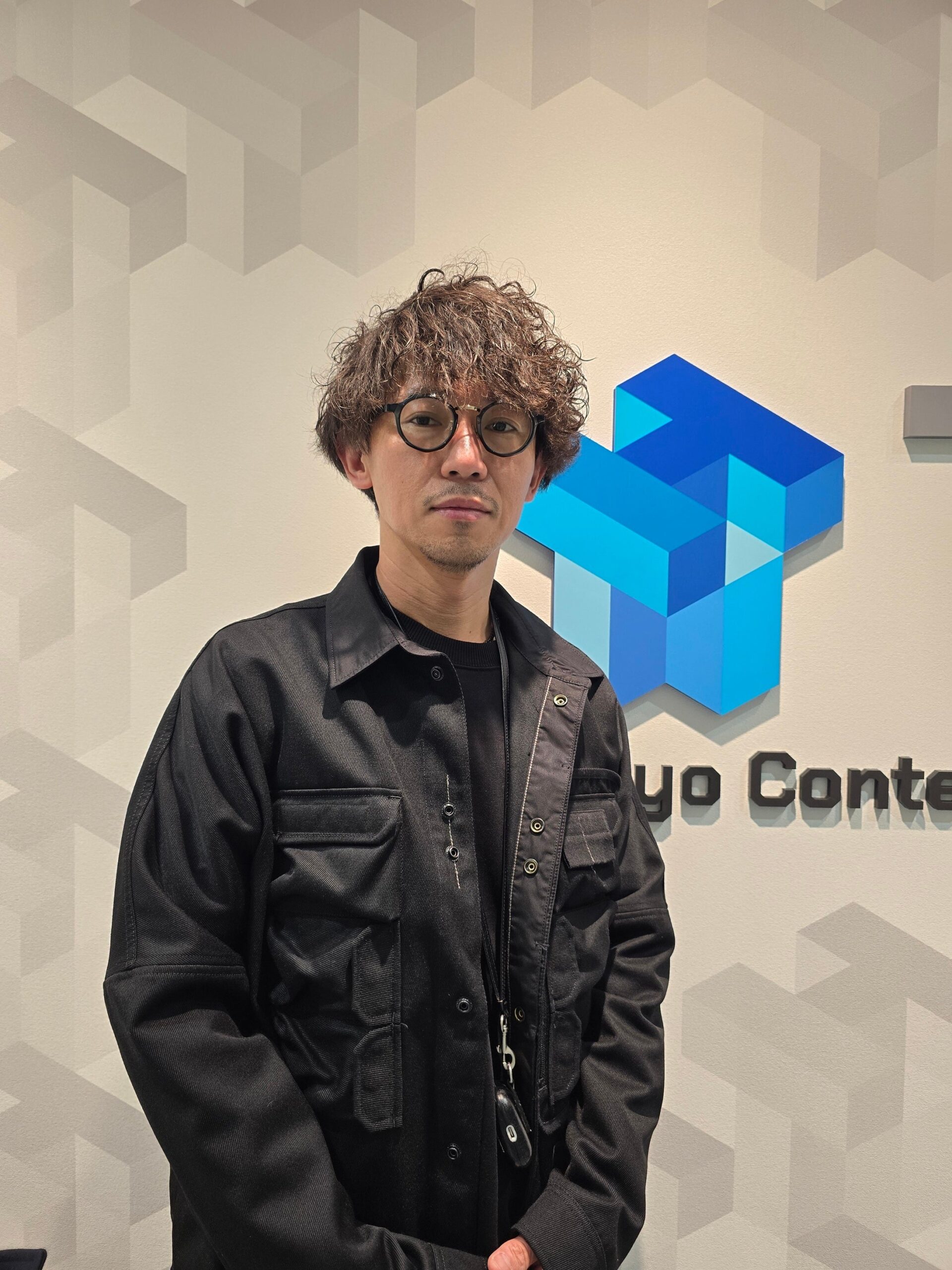 Tokyo Contents前でのクリエイター