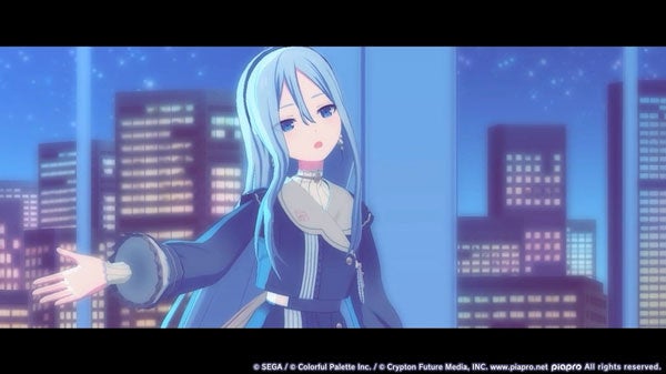 夜空とビルを背景に立つ女性