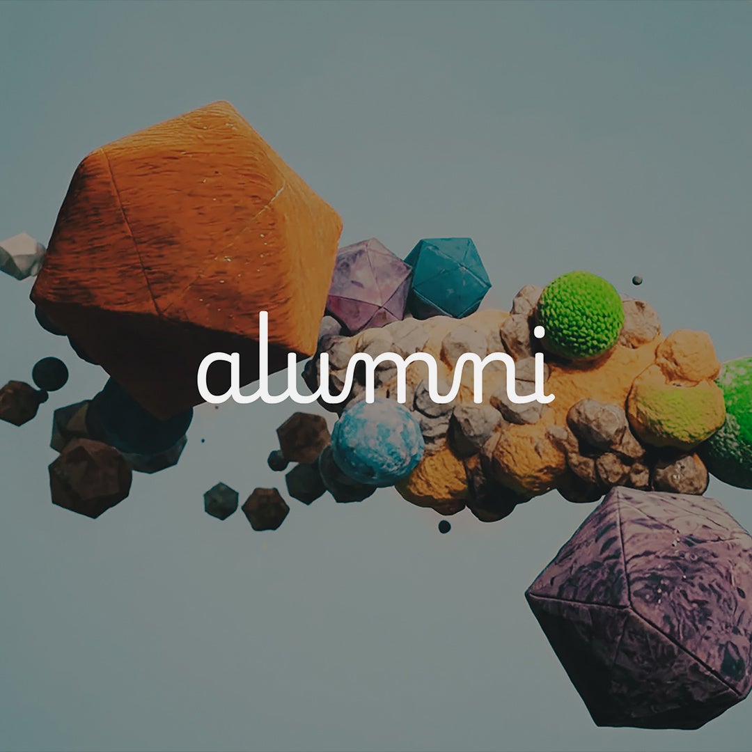 浮遊する色とりどりの多面体群