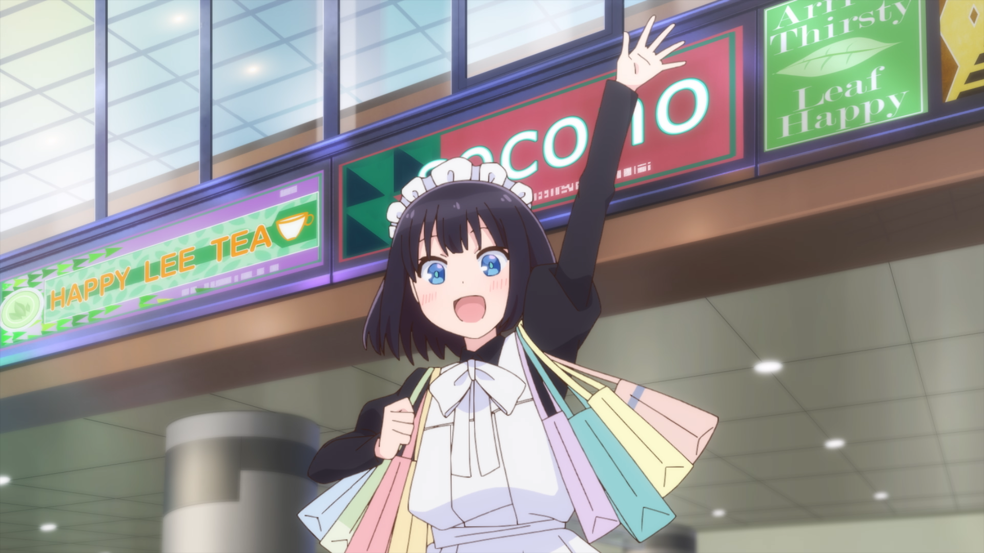 ショッピングバッグを持つメイド