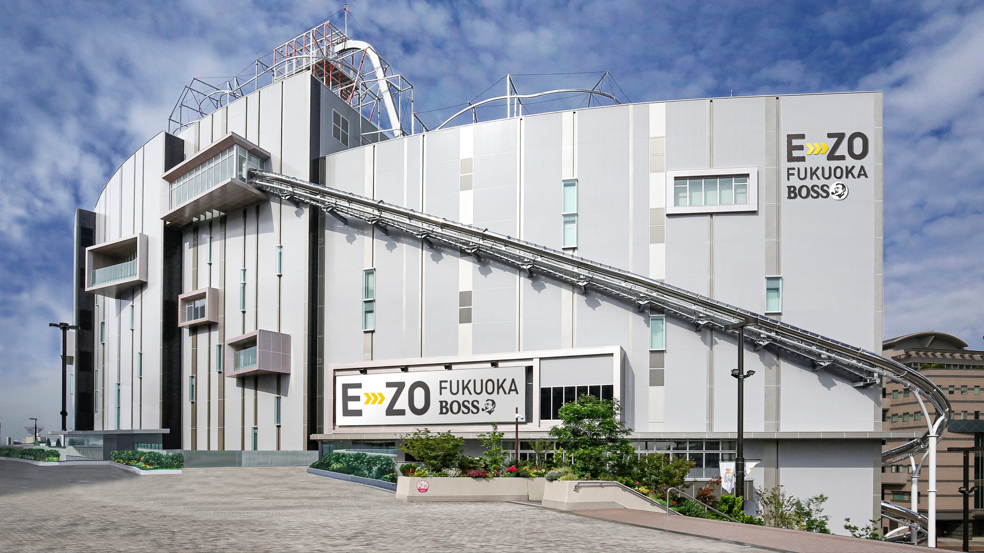 福岡の近代的な建物エントランス